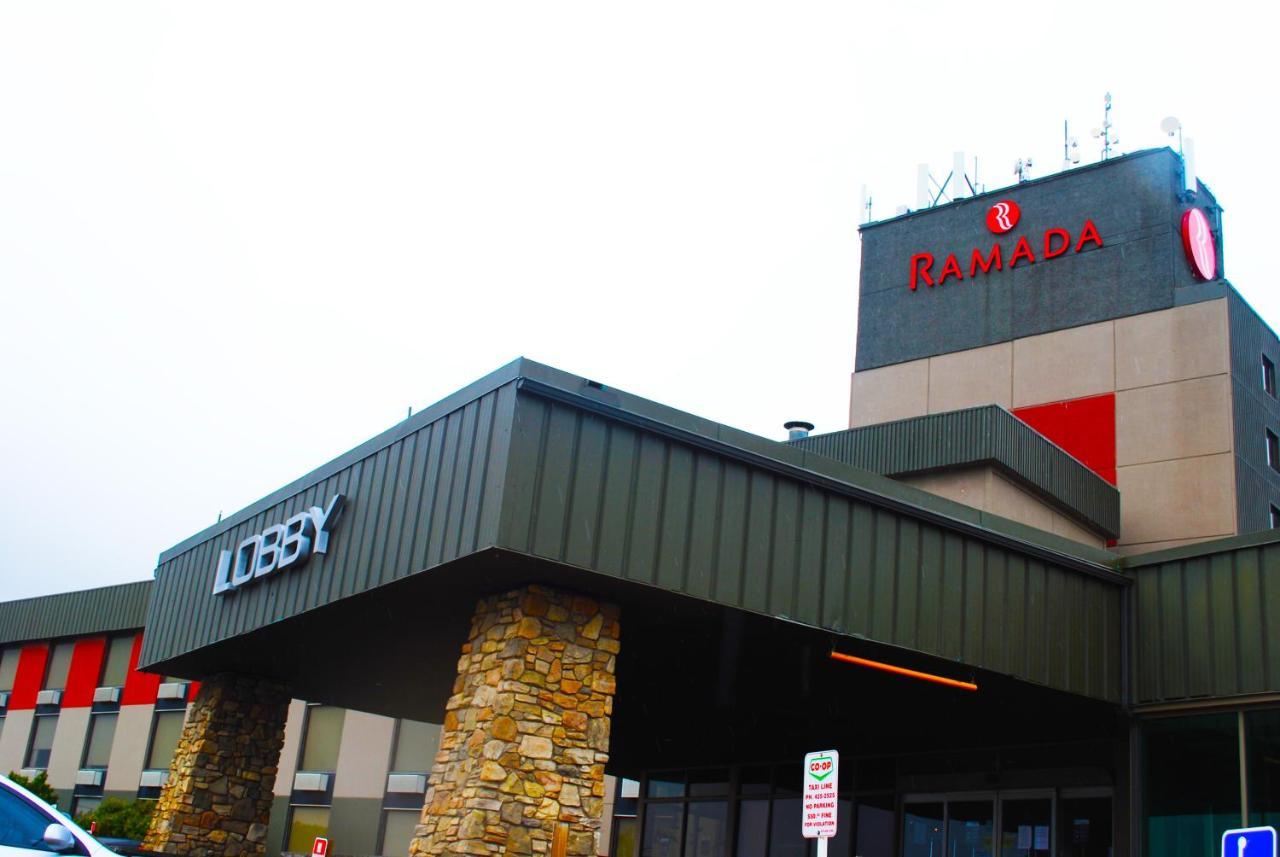 Ramada By Wyndham Edmonton Yellowhead Nw Exteriér fotografie